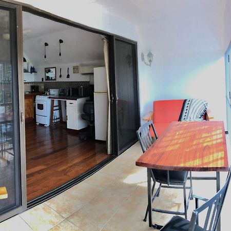 Cockatoo Studio Apartments Manuel Antonio Exterior photo