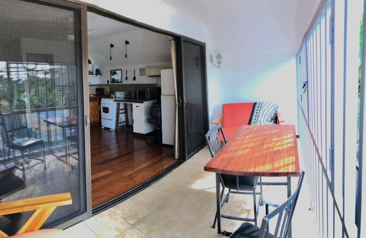 Cockatoo Studio Apartments Manuel Antonio Exterior photo